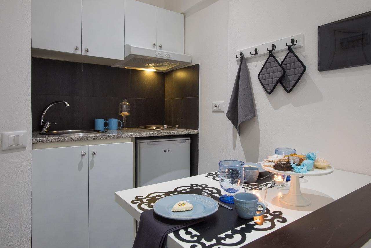 Suite D'Art Cagliari Luaran gambar