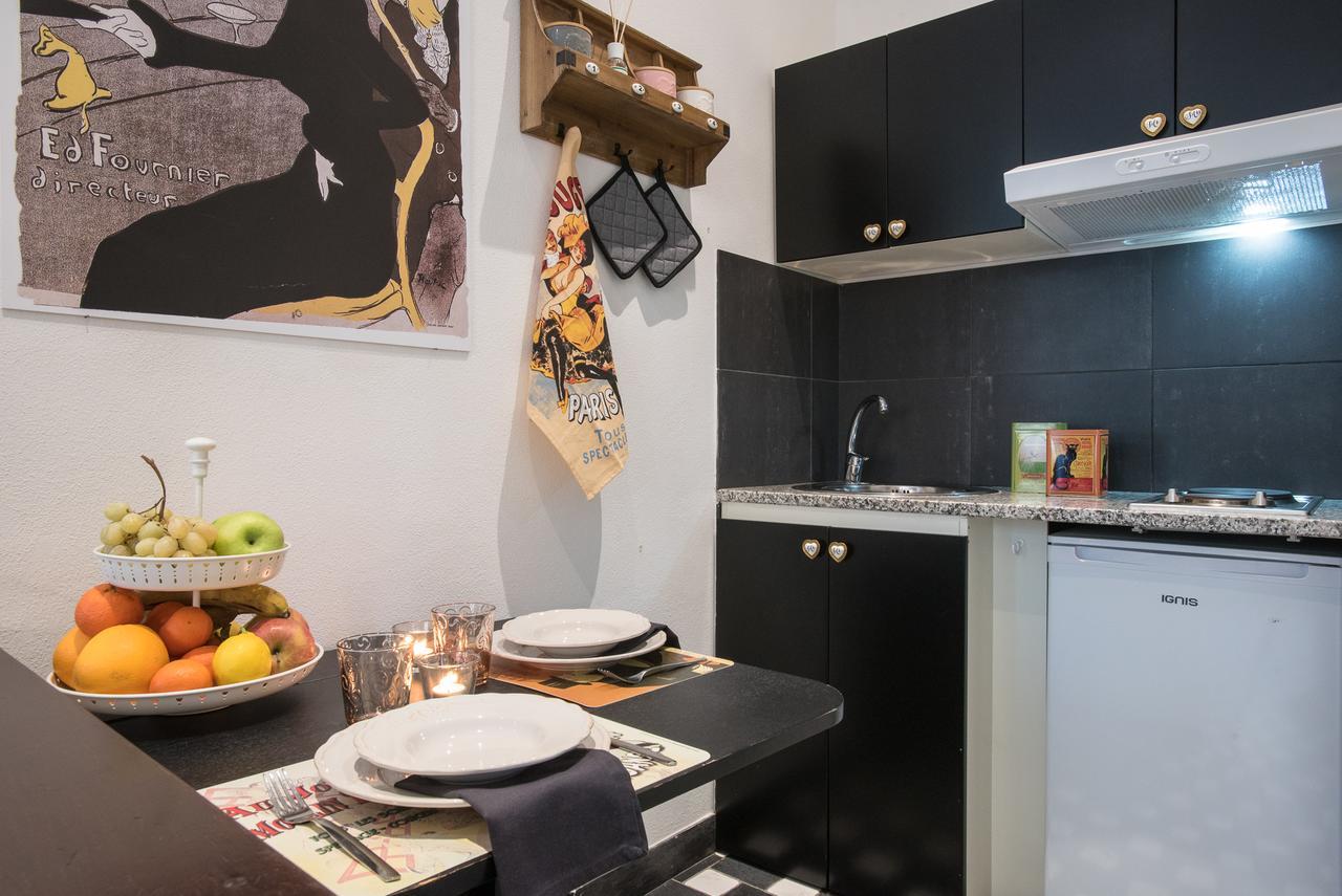 Suite D'Art Cagliari Luaran gambar